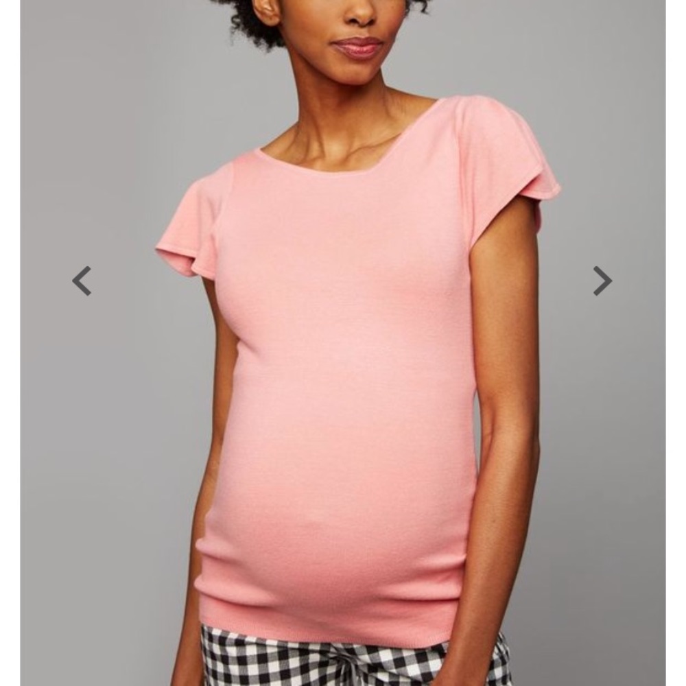 Flutter sleeve maternity top